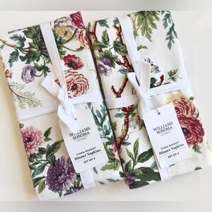 Set of 8 Williams Sonoma Spring Floral Bouquet Cotton Napkins, NWT, Retail $99
